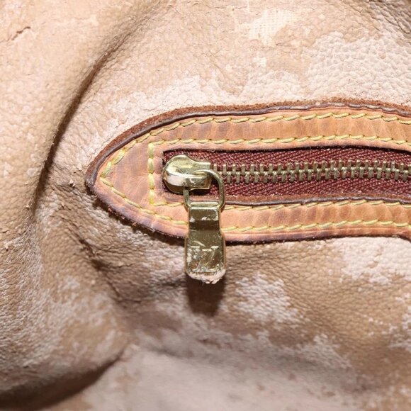 LOUIS VUITTON Monogram Bucket GM Shoulder Bag M42236 LV Auth 122132 - Picture 13 of 16